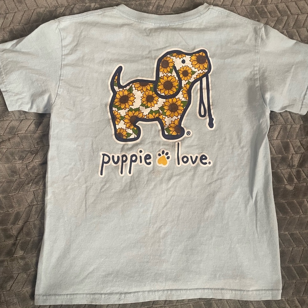 Casual Light Gray Short Sleeve Tee - Picture 2 of 4